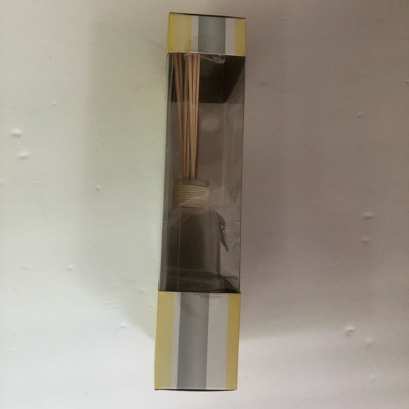 Aromatherapy Diffuser Set Vanilla Grapefruit NWT - Picture 6 of 12